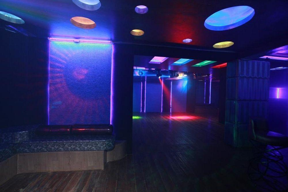 Hotel Lucky Star 콜바 외부 사진